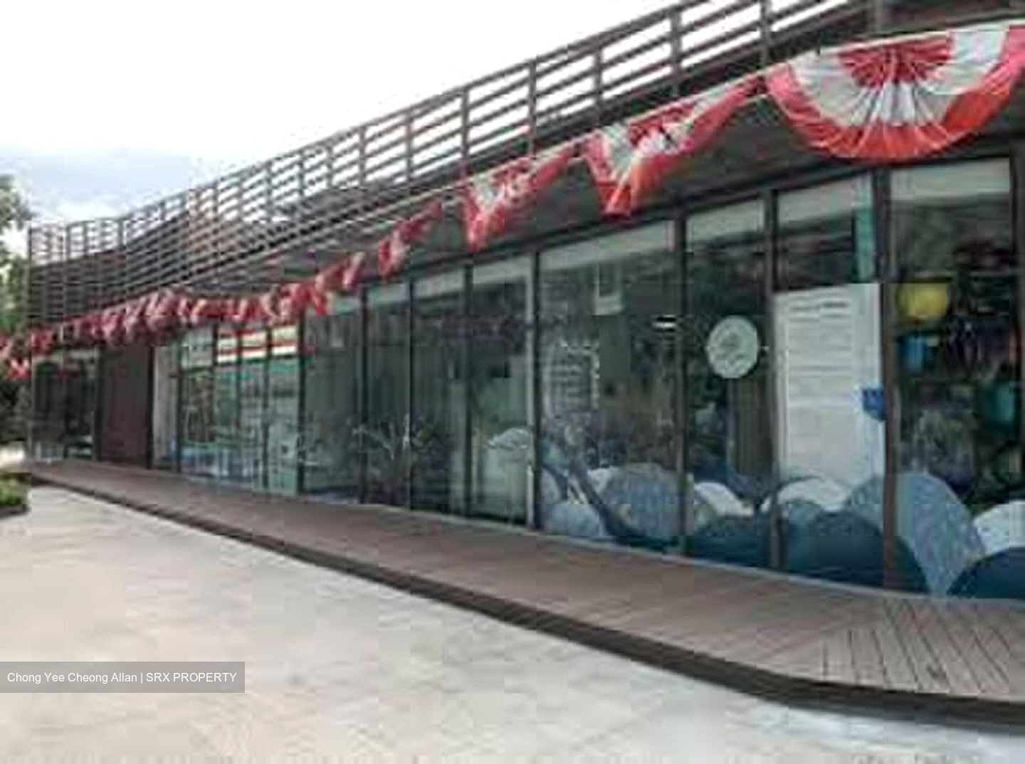 The Glades (D16), Retail #570492161